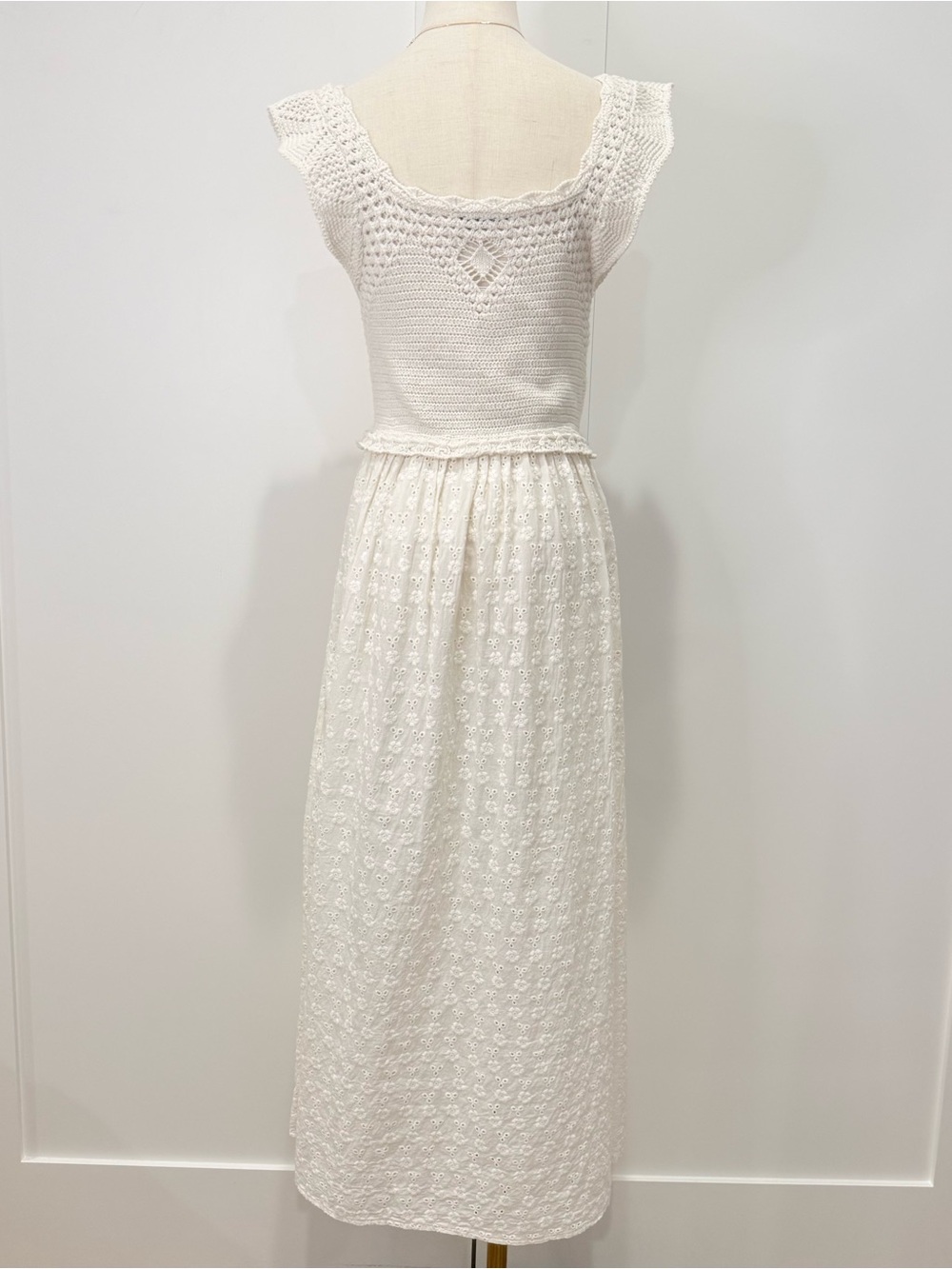 Zara Crochet Eyelet Midi Dress Cream XS Beachy Boho Cottagecore Vacay Hippie - Picture 6 of 9